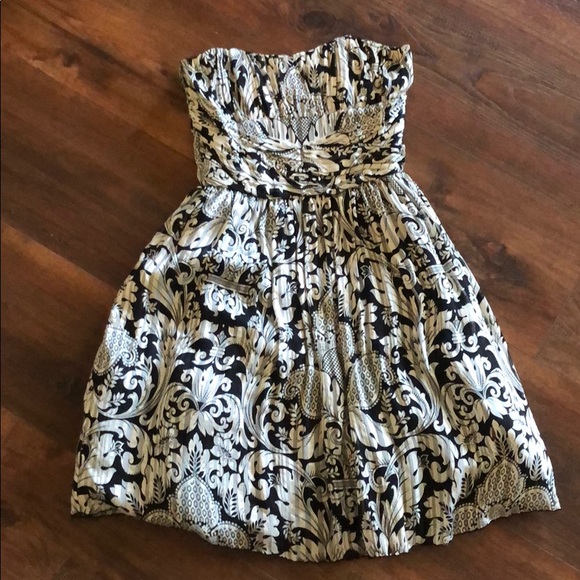 Anna Sui Dresses & Skirts - Anna Sui strapless dress